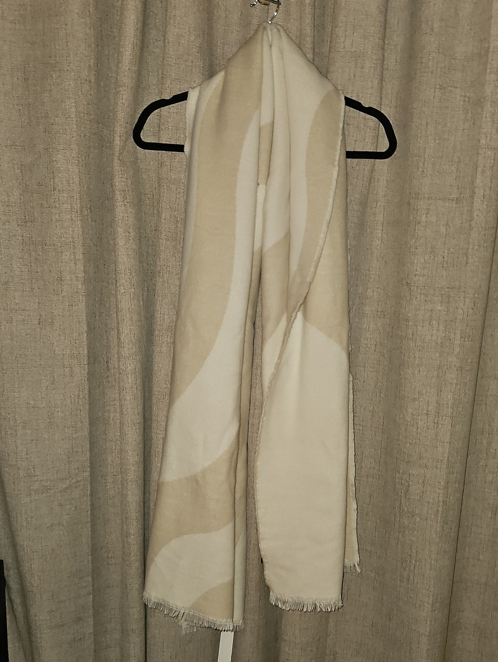 Zara Neutral Wave Pattern Scarf in Cream and Beige